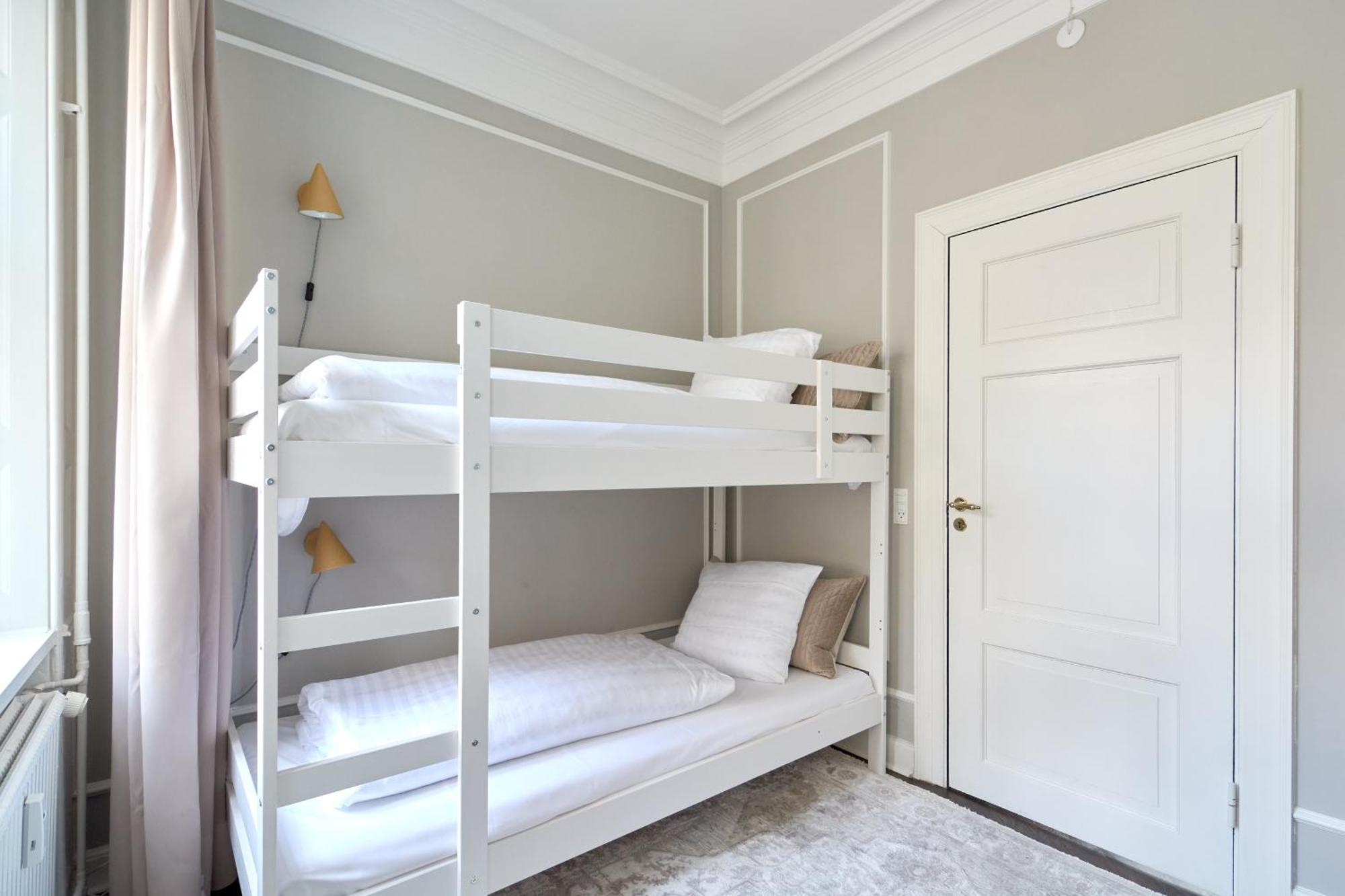 Large 4 Bedroom With Balcony & Bathtub In Cph City Copenhague Exterior foto